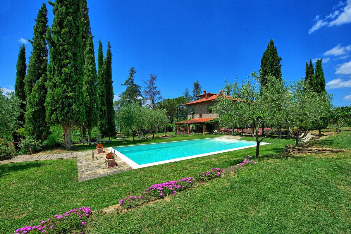 Villa lo scoiattolo - holiday country villa with p