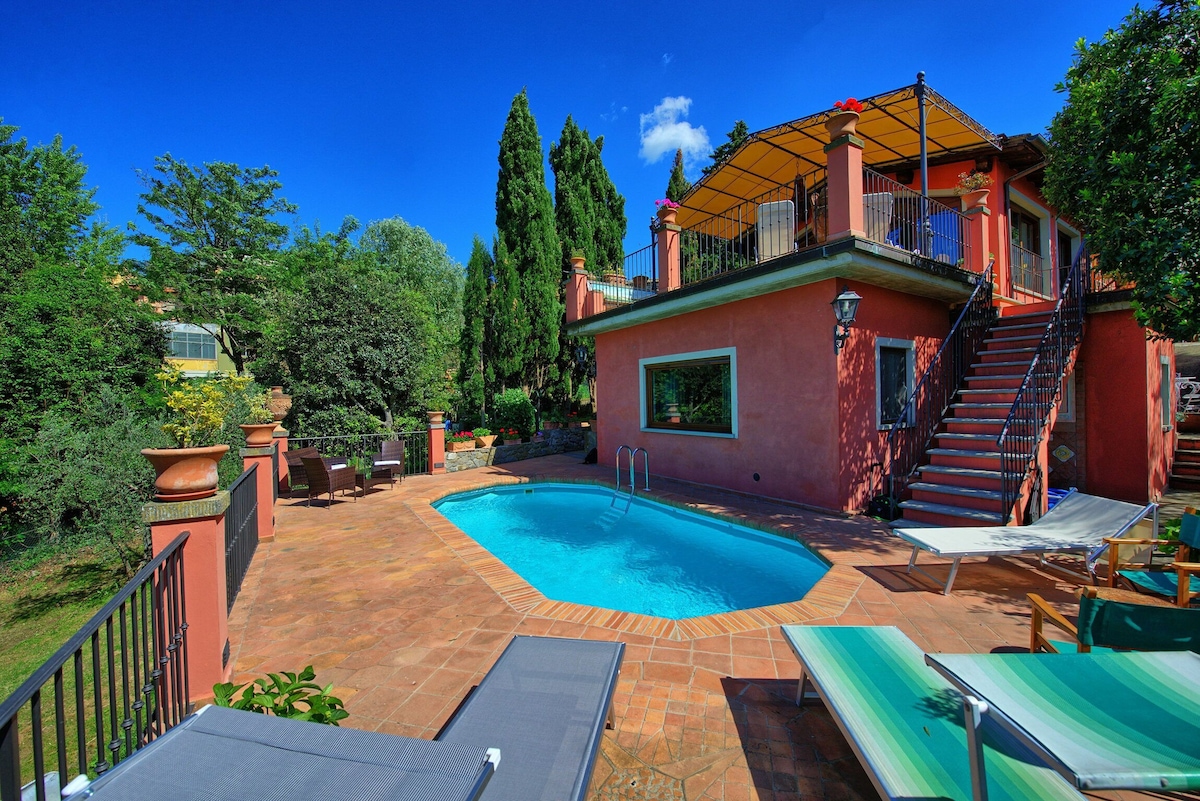 Casa vania -专属别墅可供出租，带游泳