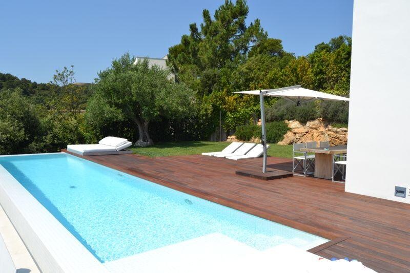 Holiday rental villa with swimming pool in Begur,