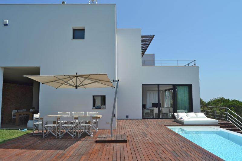 Holiday rental villa with swimming pool in Begur,