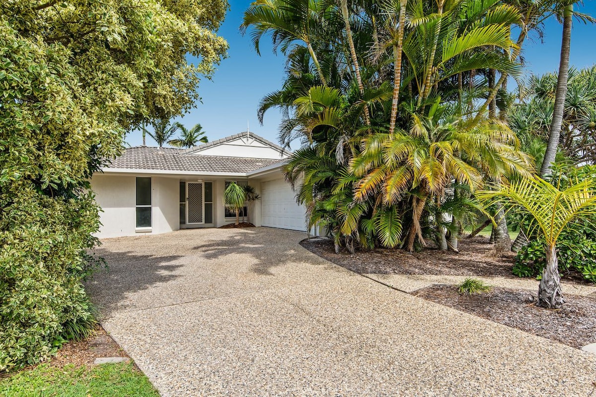 9 Skipper Place, Noosaville