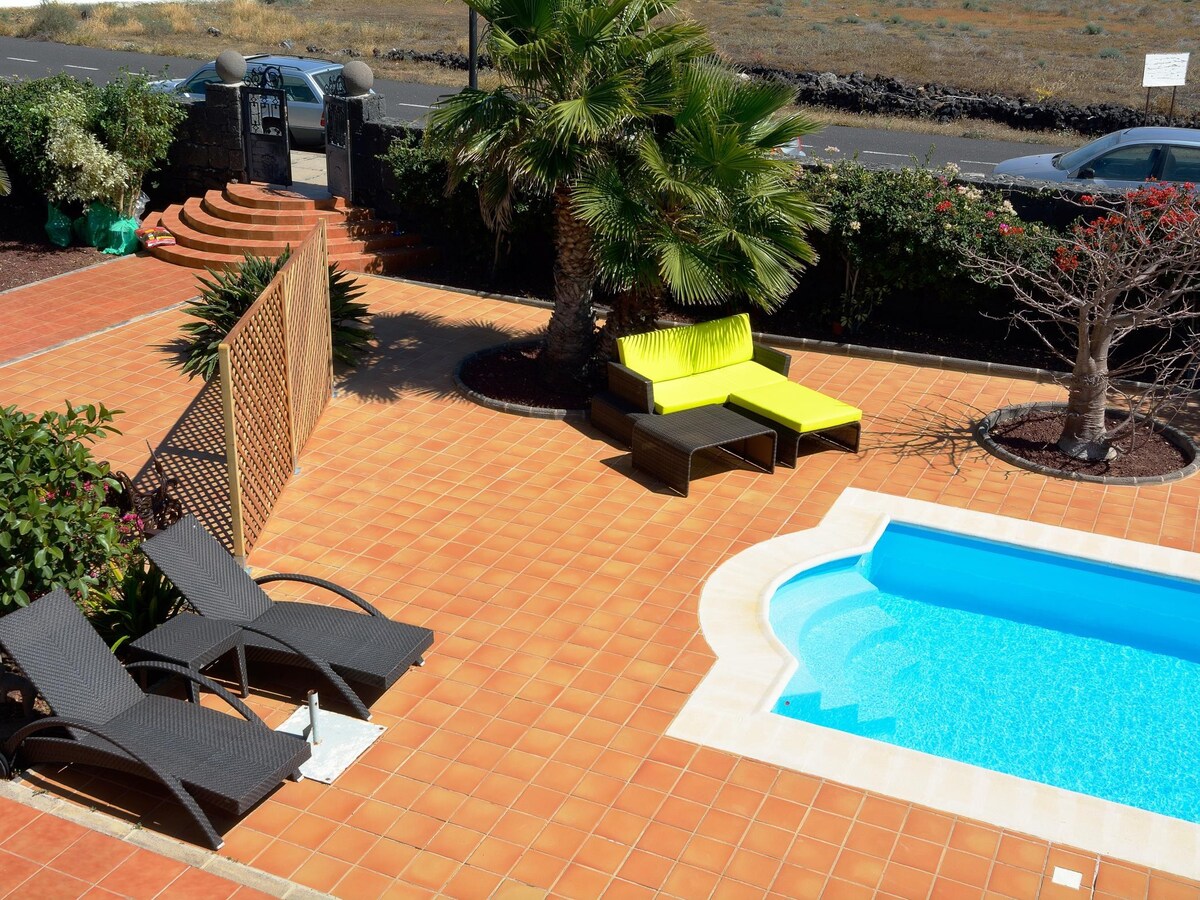 Paradise Yaiza Private Pool Terrace bbq wifi !