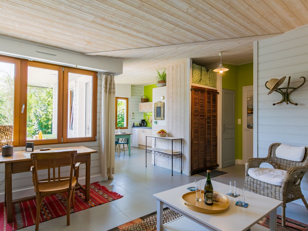 Gîte au Jardin (CCN106) by Interhome