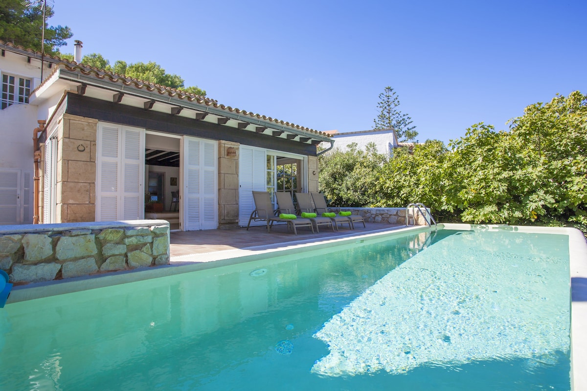 卡拉帕德里别墅（ Villa Cala Padri ） -带私人泳池的别墅
