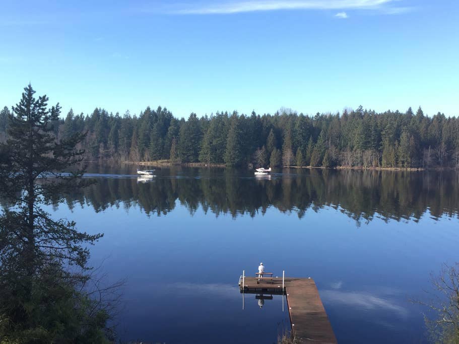 Lakeside Living Suite! ~Mt. Rainier, NWTrek, JBLM