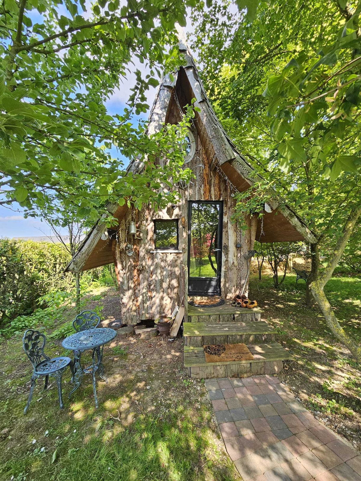 熊仙境小屋（ Bear Fairy Hut ）