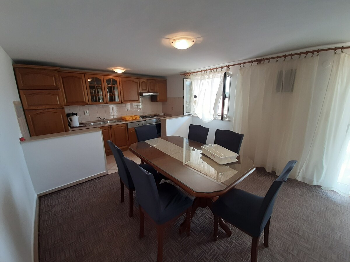 A-6117-a Two bedroom apartment with balcony and