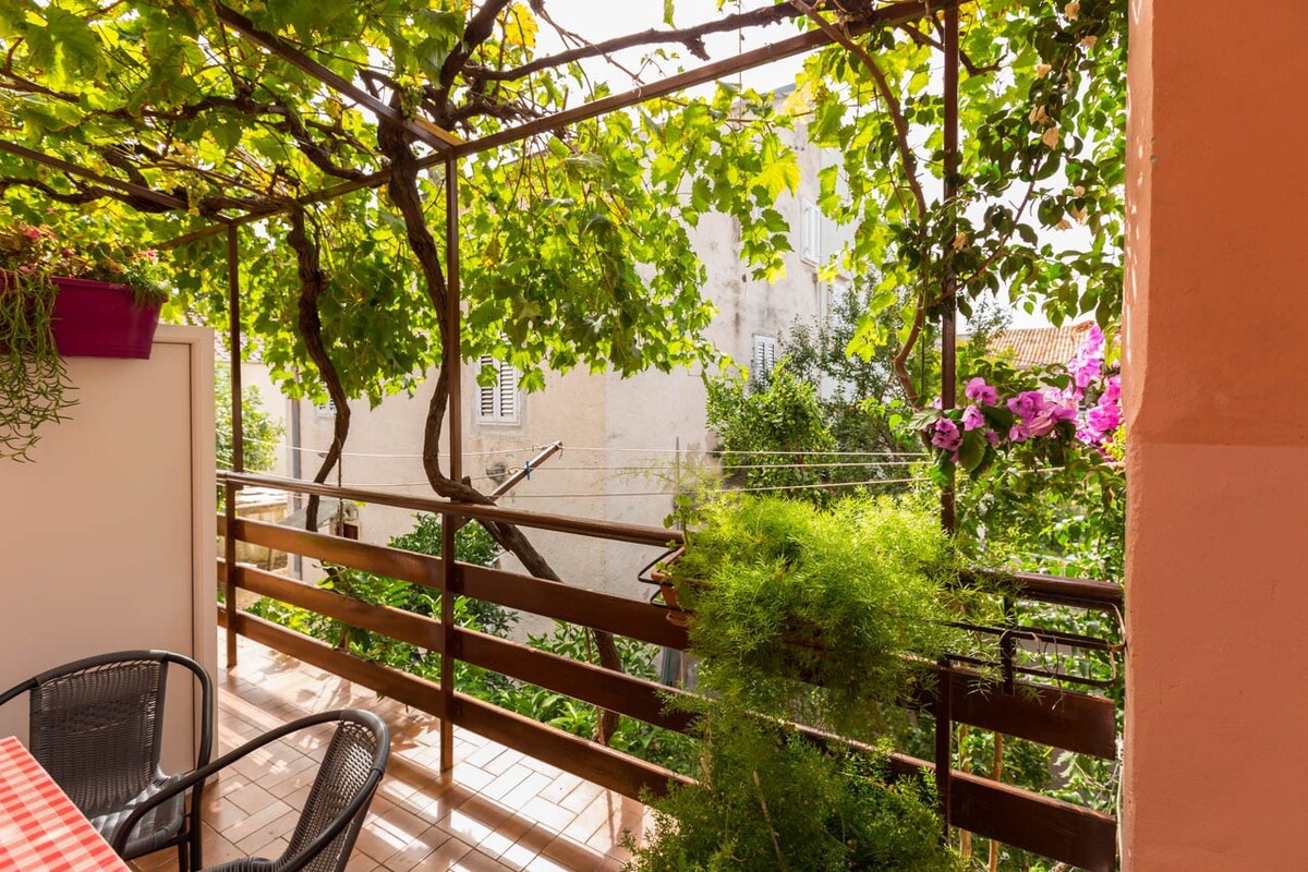 A-12634-a Two bedroom apartment with terrace Mali