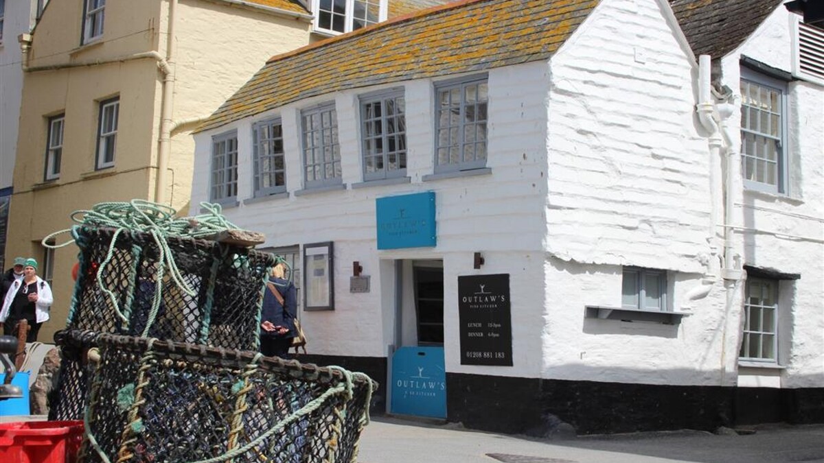 Habrour Loft, a delightful 15th century building in the heart of port isaac and home to tv series doc martin