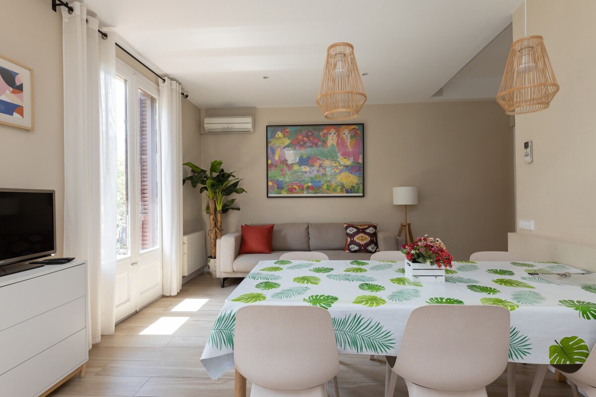 Eixample, central, large, 4 bedrooms