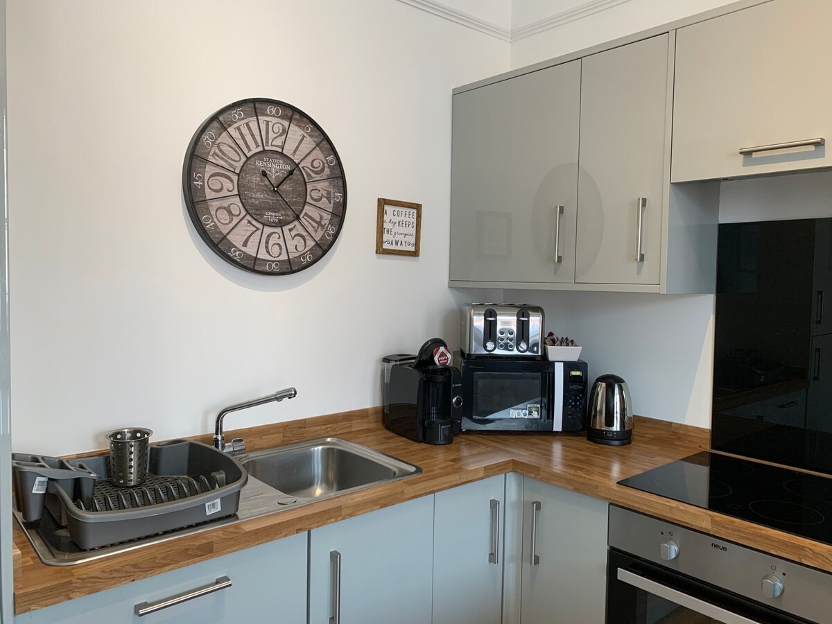 The Rudyard Suite - Large 1 Bed Apartment