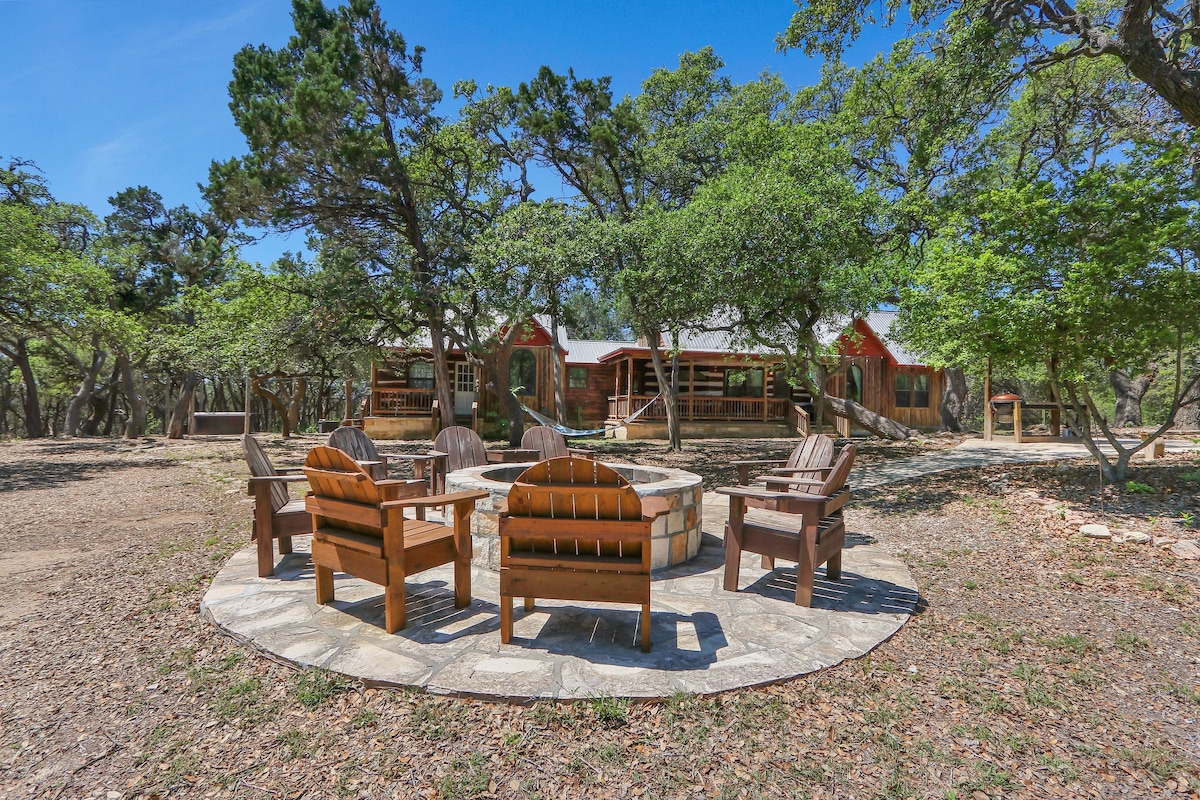 The Cabin at Rooster Ridge