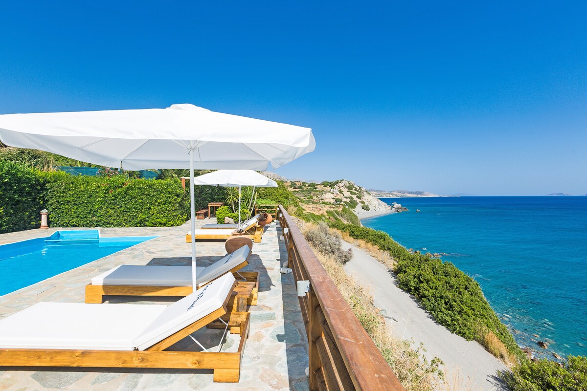 East of Preveli-Chryssa, beach villa, south Crete