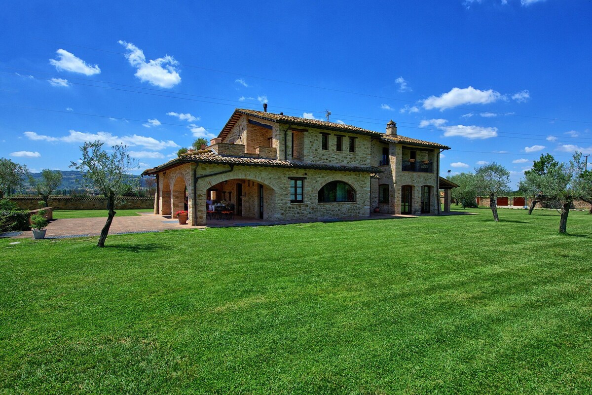 阿西西别墅（ Villa Assisi ）