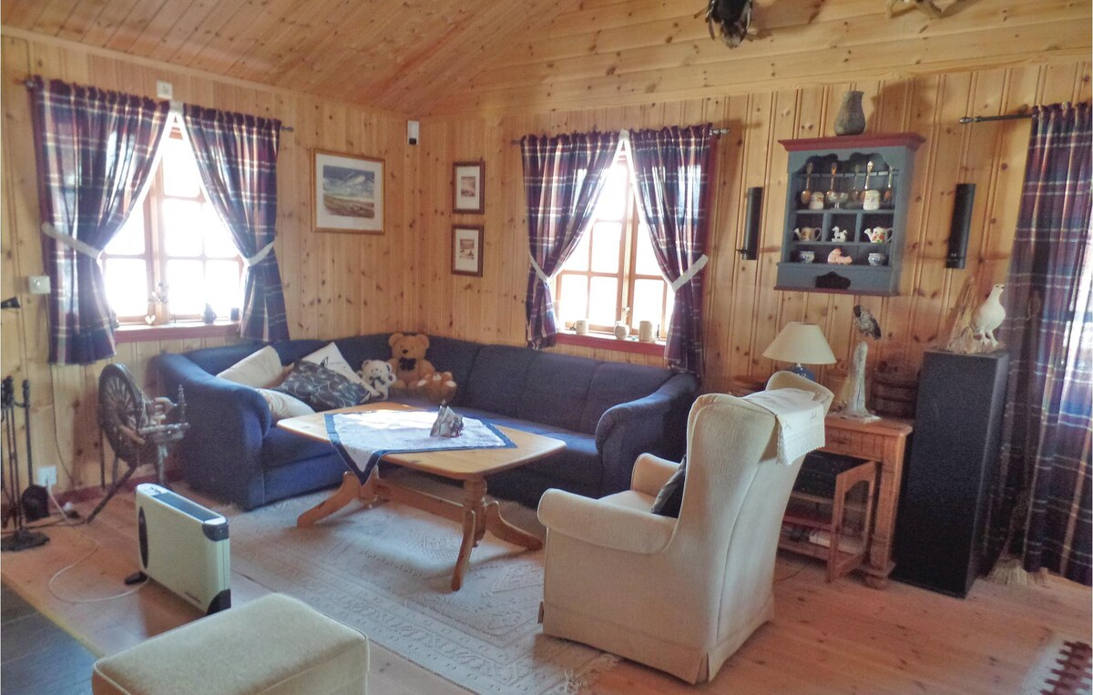 Amazing home in åmli with house a mountain view