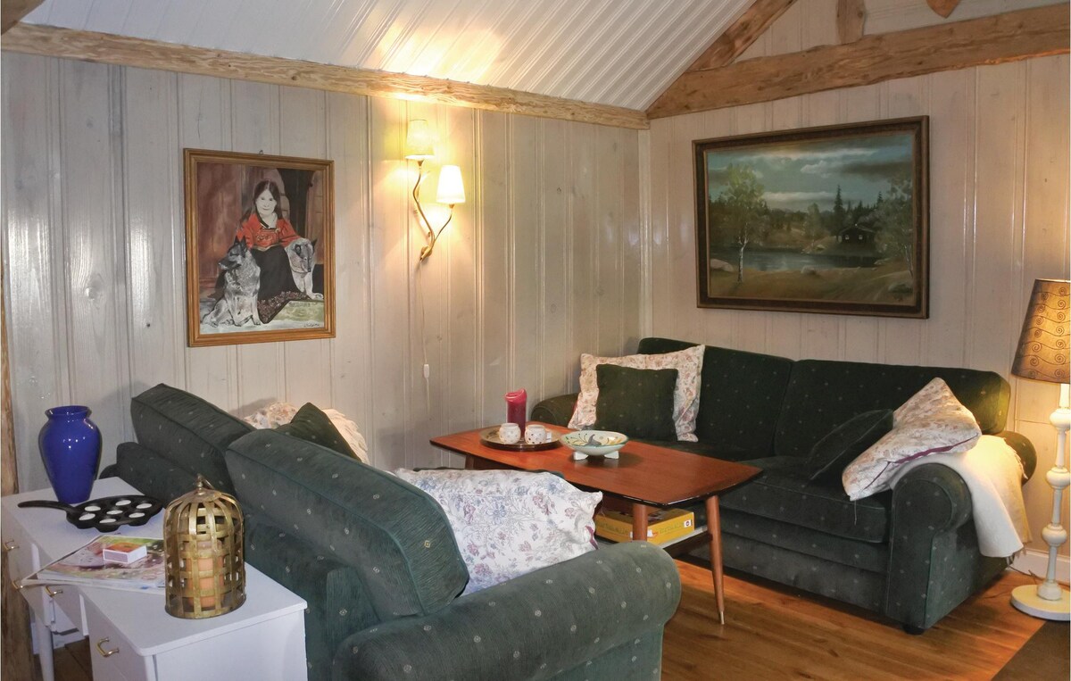 桑拿房， Søndeled的迷人房源，设有4间卧室
