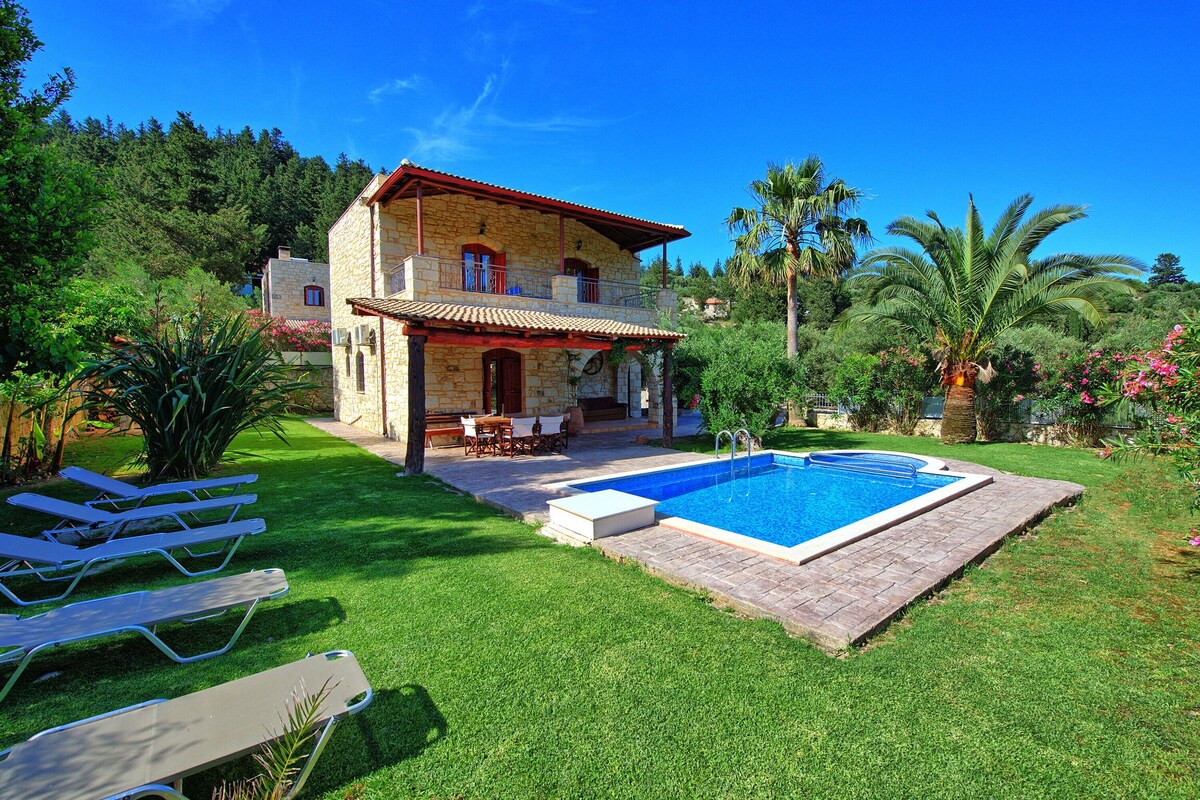 Villa vrisses - villa rental on the island of cret