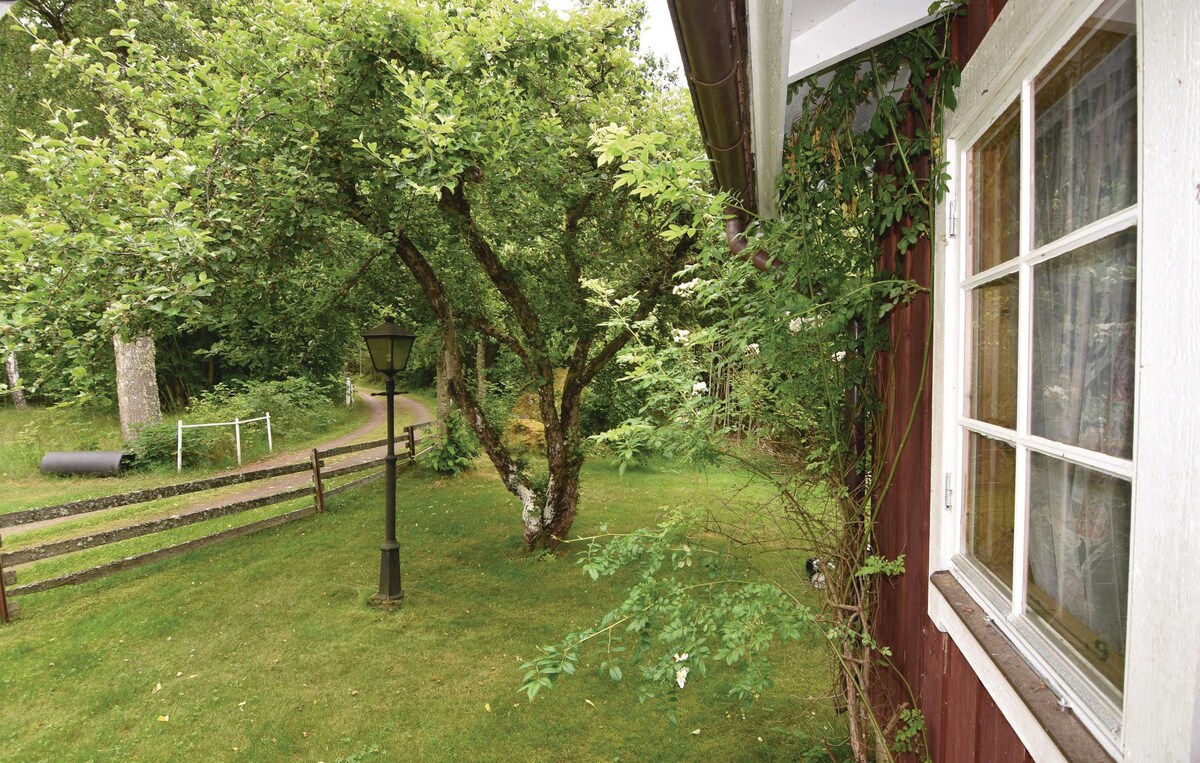 Stunning home in Sjötorp with 2 Bedrooms and WiFi