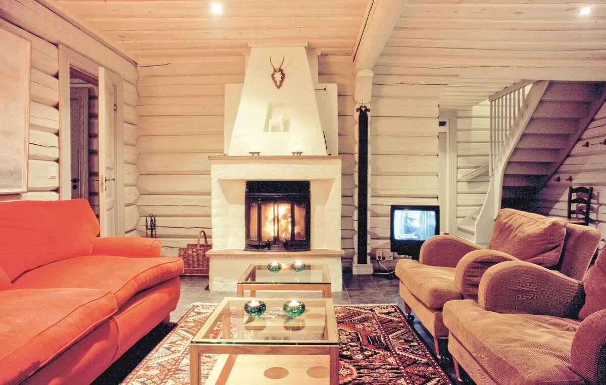 Cozy home in Sälen with sauna