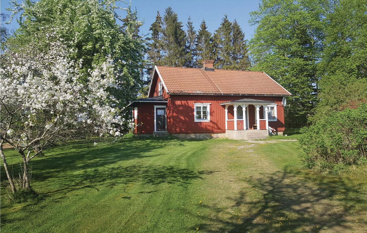 Awesome home in Falköping with 1 Bedrooms