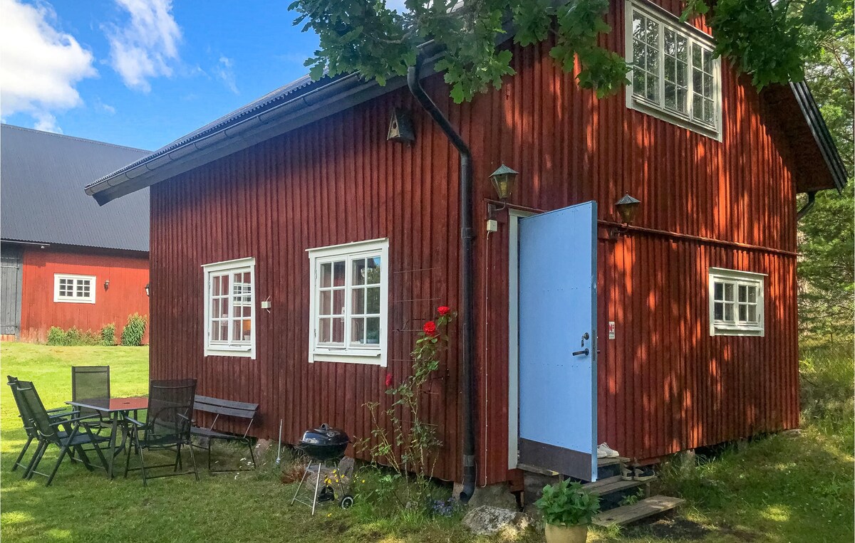 Stunning home in Västervik with 2 Bedrooms