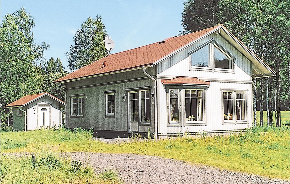Awesome home in Lysvik with 1 Bedrooms