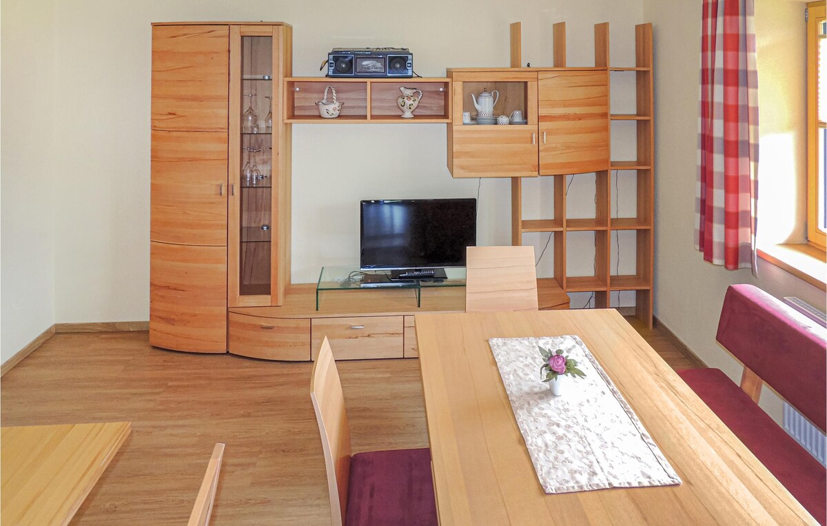 Nice apartment in Itter with kitchen