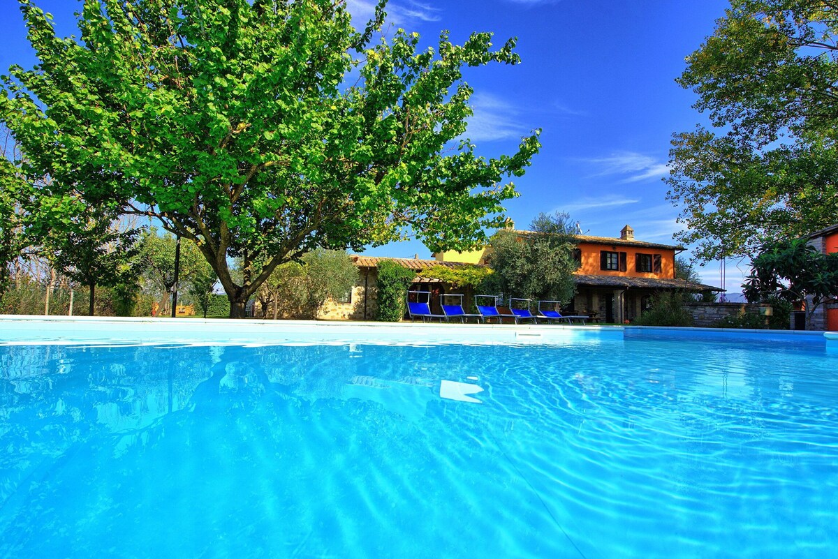 Villa reale - holiday villa rental with swimming p