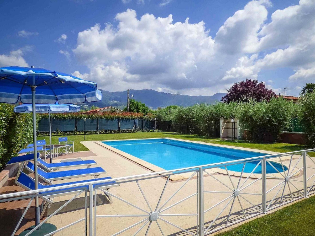 GIULIA -现代风格的私人泳池别墅。空调无线网络