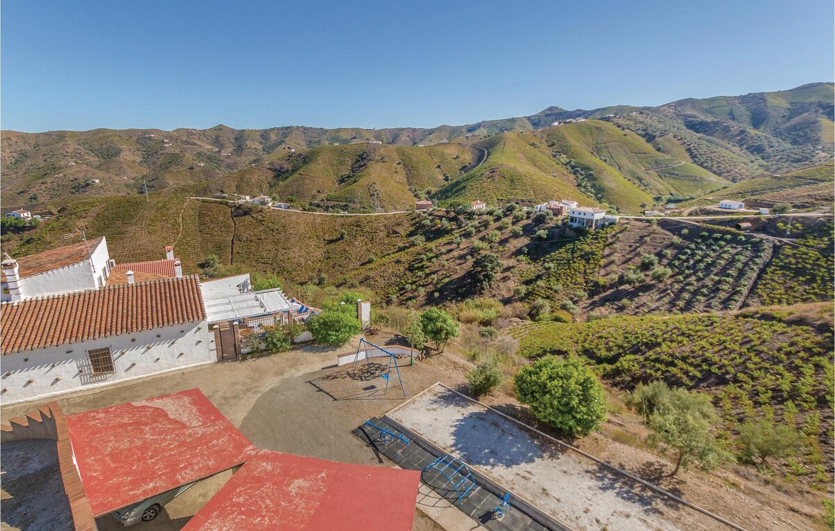 Stunning home with house a mountain view