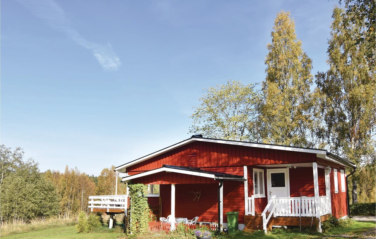 Awesome home in Årjäng with 3 Bedrooms and WiFi