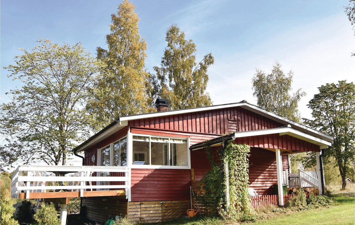 Awesome home in Årjäng with 3 Bedrooms and WiFi