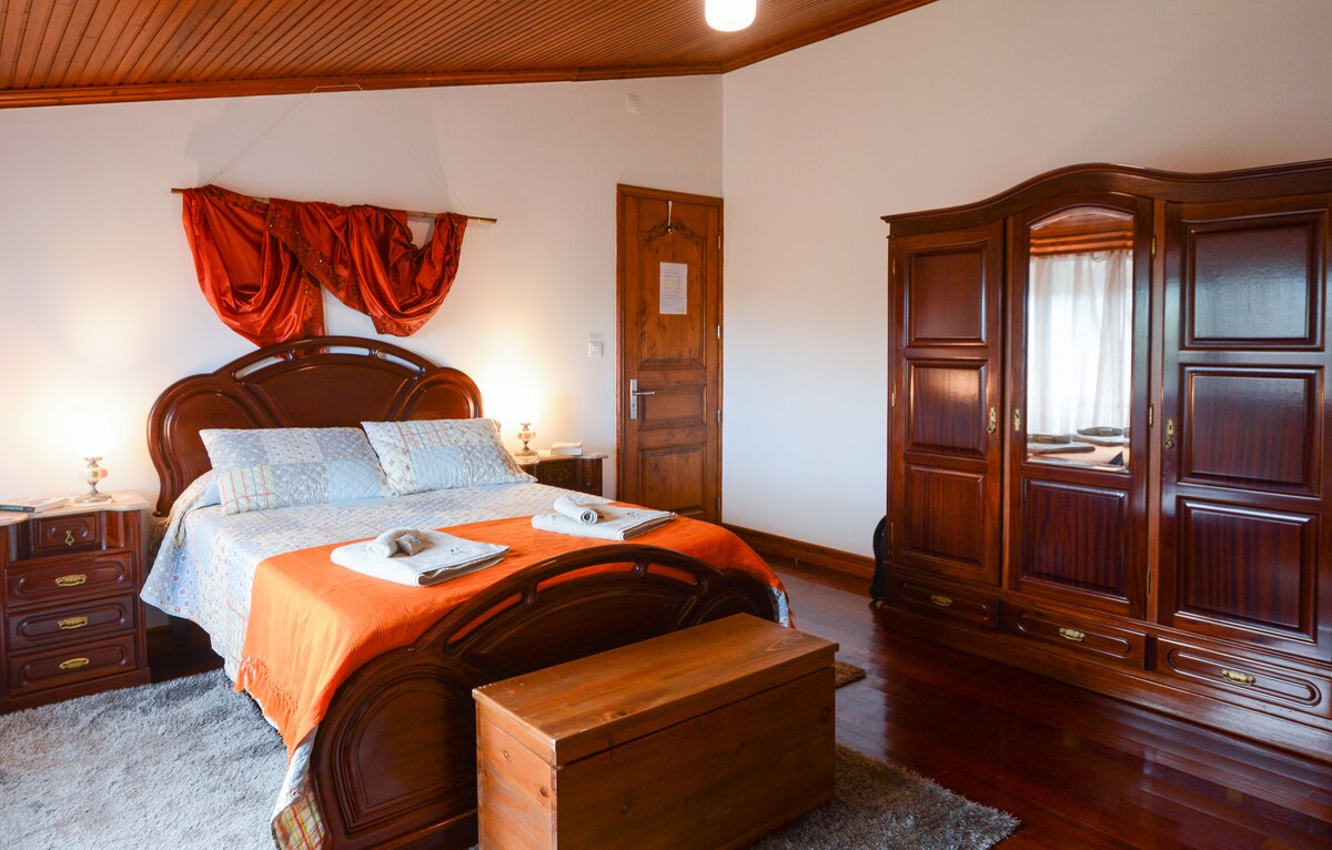 Romantic suite in exotic fruit orchard