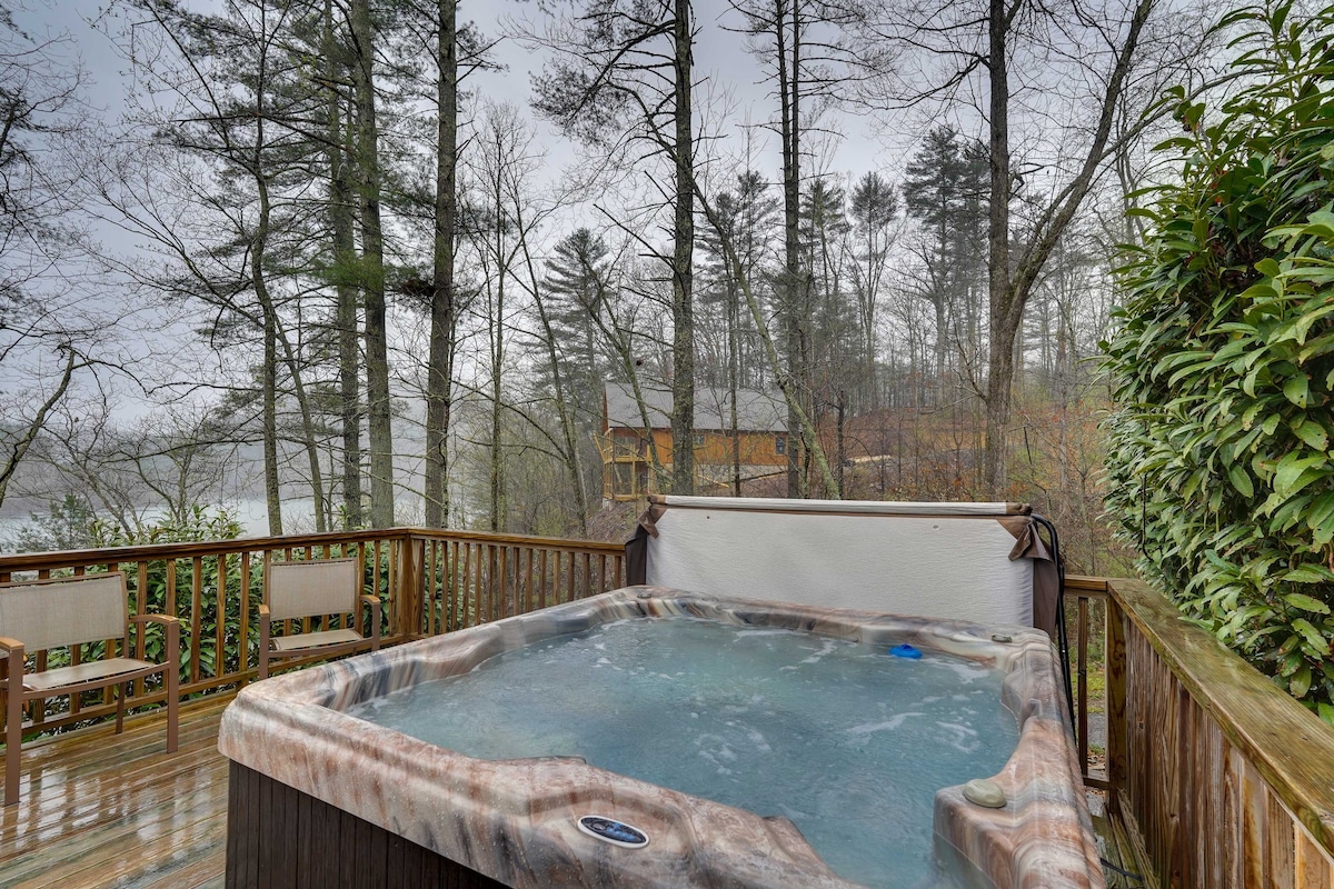 Lakefront Butler Home w/ Hot Tub, Fire Pit + Dock