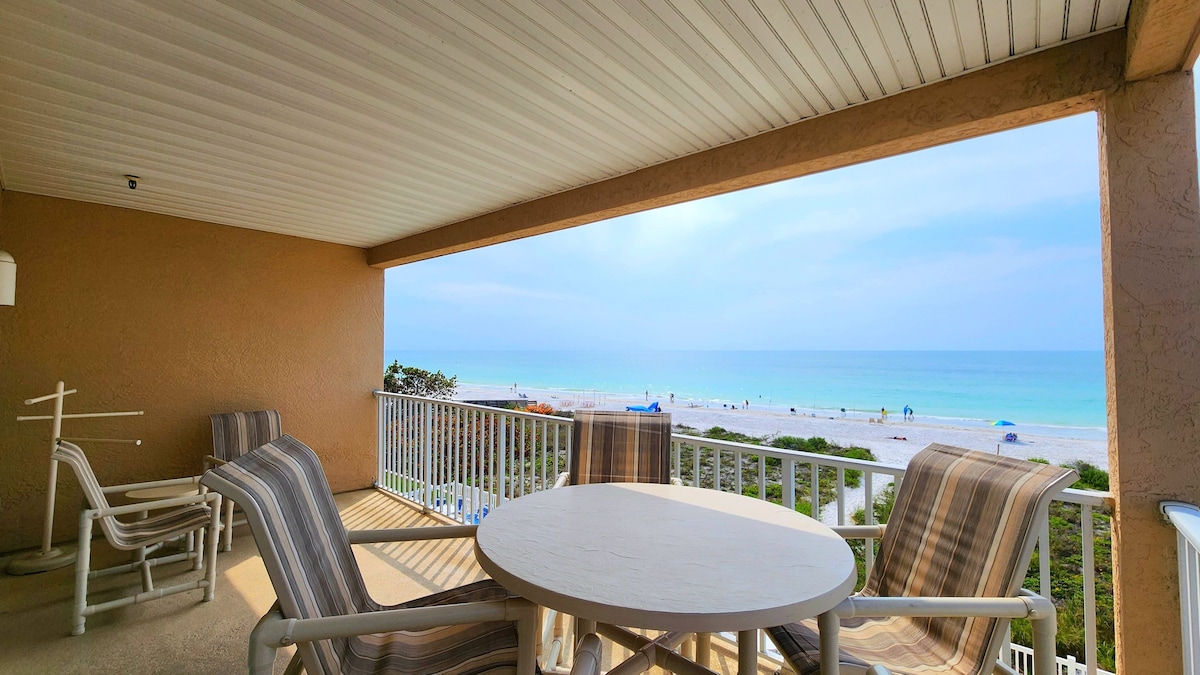 Ocean Side 306 Corner Unit Beach Front