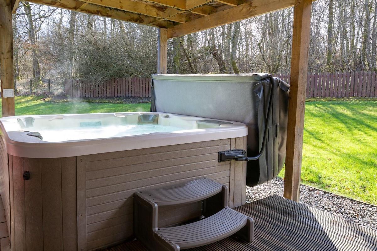 Ben Lomond Lodge ，带私人热水浴缸和桑拿房