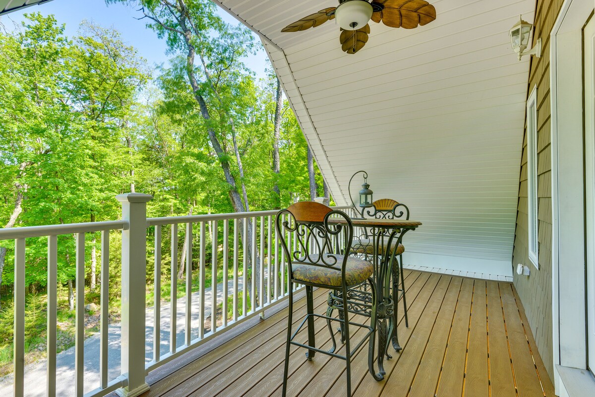 Cozy Old Forge Home w/2 Porches, Fire Pit, Hot Tub