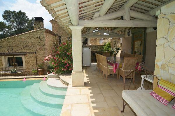 prestige property with exceptionnal heated pool in