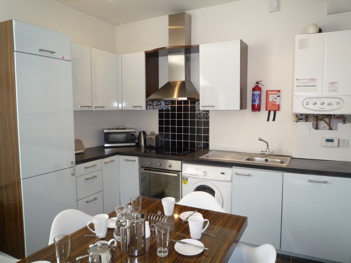 Castlemartyr Holiday Mews' (3 Bed)