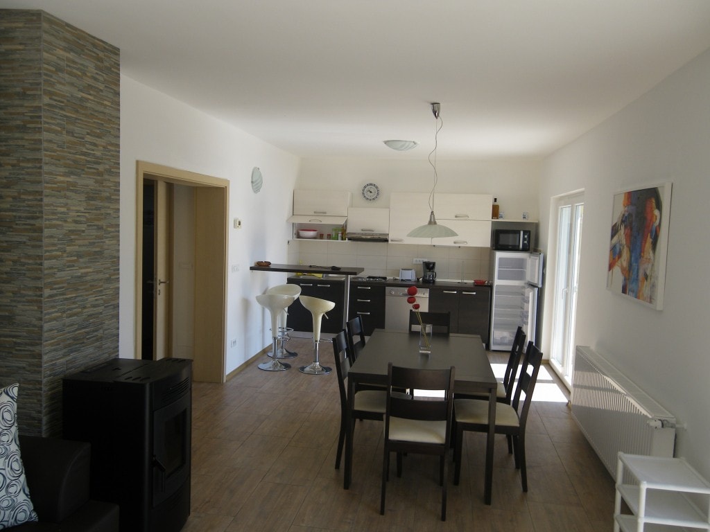 Apartment 657-1 for 5 Pers. in Novigrad