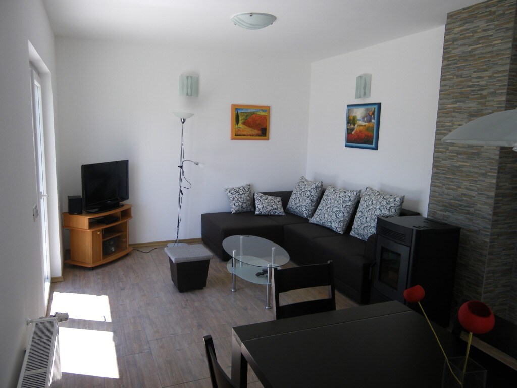 Apartment 657-1 for 5 Pers. in Novigrad