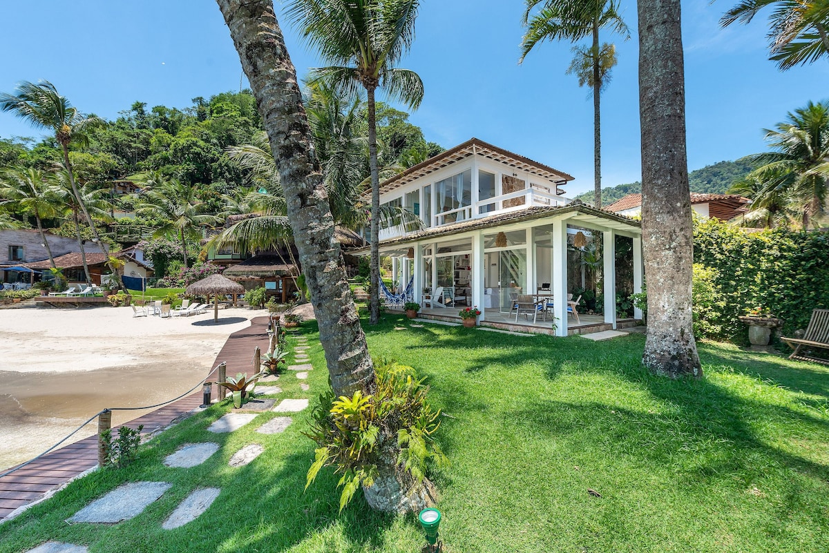 Angra dos Reis房屋出租房屋出租，带海滨泳池