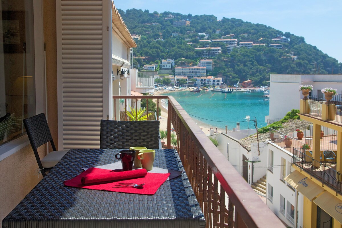 anna ii-apartment with sea view-llafranc-costa br