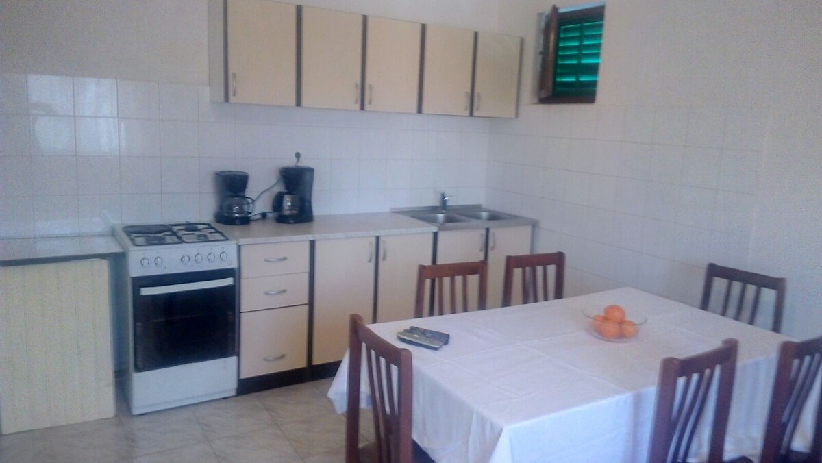 A-364-a Three bedroom apartment with terrace and