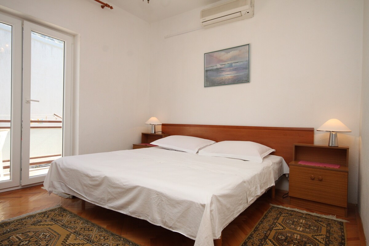 AS-6773-b Studio flat with balcony Baška Voda,