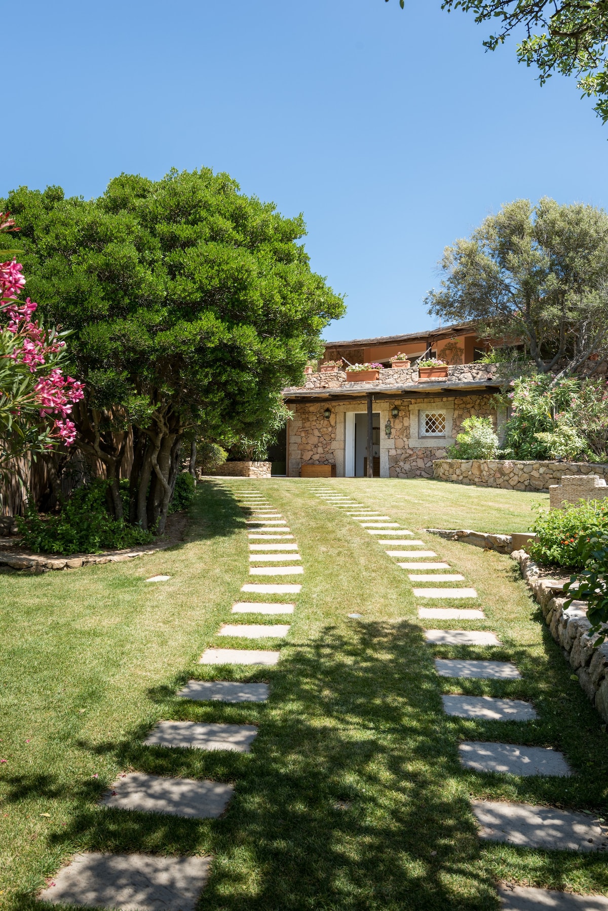 带泳池的别墅-步行即可抵达Porto Cervo