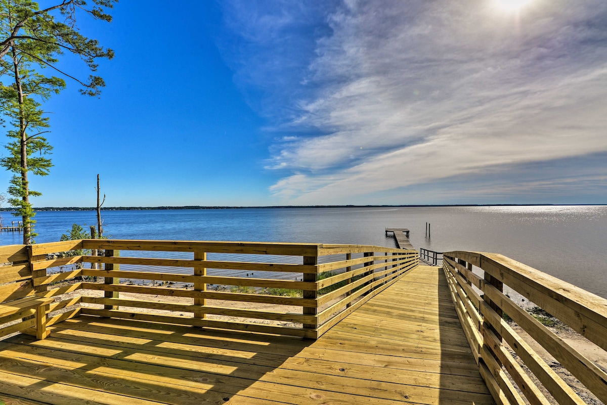 Bayfront Blounts Creek Home: Private Beach + Dock!