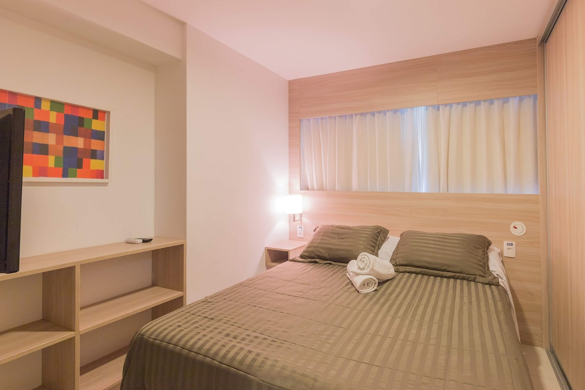 位于Boa Viagem的绝佳公寓， 2间卧室海滩课程
