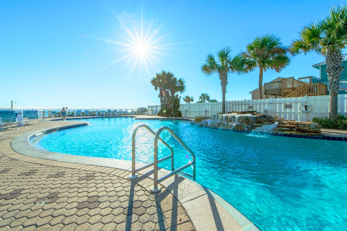 3BR Majestic Beach 1-1404