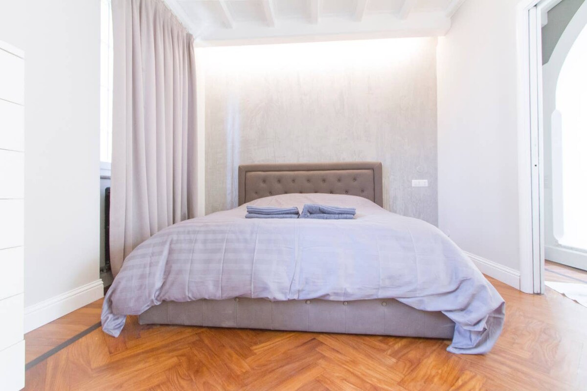 Easylife - Elegant and fully furnished in Duomo